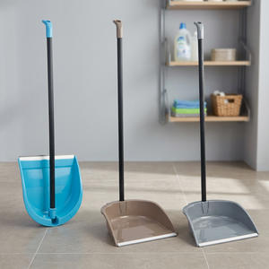 Paletta con manico pieghevole e sistema di raccolta facilitata, colori assortiti (Plastica 3008 Modello 4002572) - Product Image 2