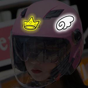 Ailes d'ange <span class=keywords><strong>moto</strong></span> <span class=keywords><strong>casque</strong></span> de vélo électrique corps pare-chocs personnalisé diamant miroir cristal maille film réfléchissant voiture autocollants - Product Image 4