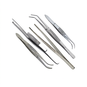 Juego de 5 Pinzas Dentales Manuales, Pinzas para Algodón y Aplicación de Esparadrapo, Pinzas para Tejidos, Pinzas Quirúrgicas con Punta Dentada - Product Image 1