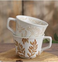 Taza de Café Vintage de Cerámica y Porcelana Simple y Elegante, 11 oz, 1 Unidad, Color Marrón con Diseño de Hoja, Apta para Lavavajillas/Microondas, Apta para Congelador, Resistente al Calor