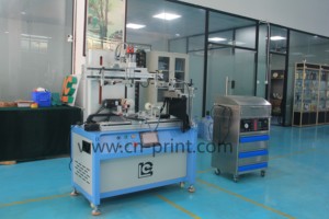 เครื่องพิมพ์สกรีนกึ่งอัตโนมัติเกรดอุตสาหกรรม พร้อมเครื่องอบ UV สำหรับขวดเครื่องสำอาง ขวดสบู่ กระปุก ใหม่ - Product Image 3