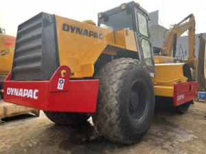 Rodillo Compactador Dynapac CA301D de Segunda Mano de Alta Calidad con Motor, Caja de Cambios y Bomba Sheep Horn, 12550 KG, 500 Horas de Uso - Product Image 2