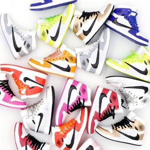 Брелок из ПВХ с тематикой НБА, баскетболиста Коби, подвеска для сумки, миниатюрная модель обуви, спортивный креативный декоративный аксессуар - Product Image 4