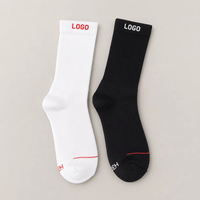 Chaussettes de sport personnalisées en gros, chaussettes athlétiques en coton pour hommes, respirantes et rembourrées, pour la course à pied et la salle de sport