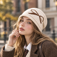 Bonnet Ute Bow Pattern Slouchy pour femme, bonnet d'hiver à bord roulé, bonnet tricoté décontracté pour le quotidien et le streetwear
