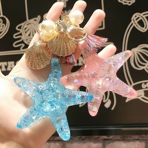 Nouveauté porte-clés étoile de mer en acrylique fantaisie avec pompon Island Girl Collection pendentif à breloques accessoire de sac - Product Image 4