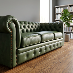 Juego de Sofás Chesterfield Verde de Lujo, Tapizado en Cuero Genuino con Botones, Muebles para Sala de Estar Estilo Villa, Decoración de Madera de Mediados de Siglo - Product Image 6
