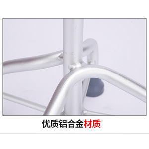 Bâton de marche télescopique à quatre pieds en alliage d'aluminium, antidérapant, léger, pour personnes âgées, aide médicale à une seule main - Product Image 3