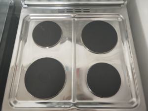 Horno para hornear comercial Xunda, <span class=keywords><strong>Cocina</strong></span> eléctrica de placa caliente de <span class=keywords><strong>4</strong></span> quemadores <span class=keywords><strong>con</strong></span> horno y parrilla Cuisinire Gaz Avec Four - Product Image 6