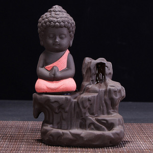 Bruciatore di incenso a riflusso in ceramica Little Monk Buddha Lotus incenso coni supporto per bastoncini cono incenso tempio buddista Decor - Product Image 4