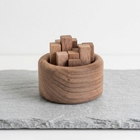 Voiture de noyer noir transportant le diffuseur d'intérieur d'huile essentielle avec le cadeau d'encens et de porte-encens d'aromathérapie d'expansion de hêtre en bois