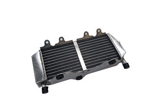 หม้อน้ำอะลูมิเนียมอัลลอยสำหรับยามาฮ่า YZ125 YZ 125 2 จังหวะ ปี 2005-2022 ถังน้ำหล่อเย็น หม้อน้ำ คูลเลอร์ อุปกรณ์เสริมรถจักรยานยนต์ - Product Image 1