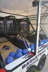 Rimorchio Arcade Mobile Personalizzato con Canestro da Basket, Camion per Feste, Rimorchio per Giochi di Tiro per Bambini, Ideale per Carnevale, in Vendita - Product Image 3