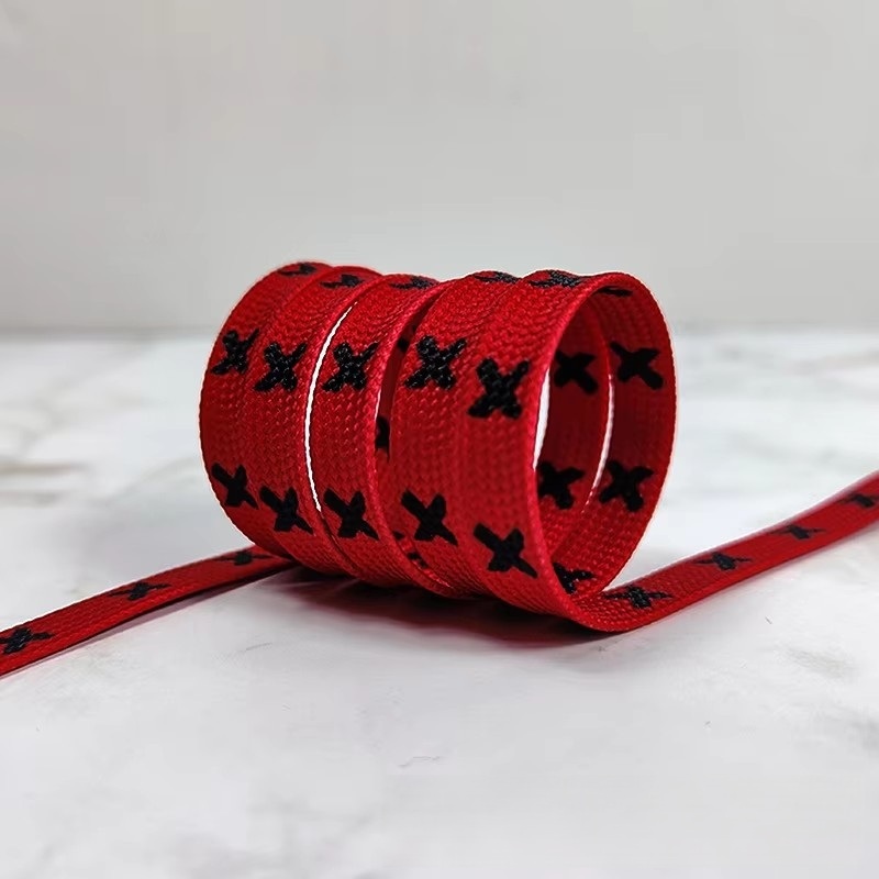 Red background black X element