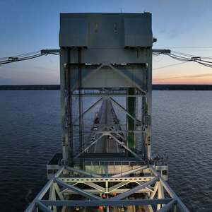 Mới cầu sông James Có một nâng cấp lớn thay thế 40 dây đối trọng trong một kỷ lục 88 giờ 12 giờ trước thời hạn - Product Image 3