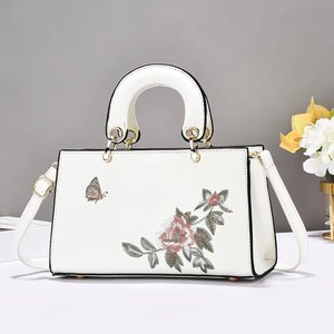 New Arrivals Ladies Fashion PU <b>Leather</b> Shoulder Luxury Bags Women Handbags With Embroidery Bee - Product Image 2