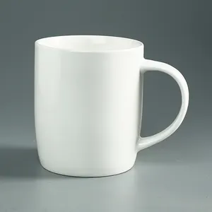 Tazza da caffè in ceramica con design personalizzato bianco semplice a basso prezzo all'ingrosso con logo