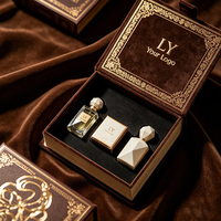 Boîte d'emballage personnalisée pour flacon de parfum magnétique avec revêtement UV, gaufrage, doublure en éponge, logo personnalisé haut de gamme