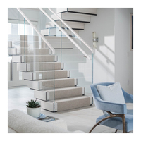 Nouvelles conceptions d'escalier droit flottant moderne pour appartement et maison duplex, en acier et bois, à double poutre, avec marches en bois et garde-corps en verre, durable