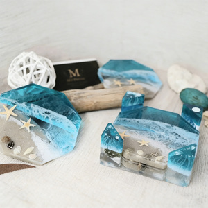 Sous-verre en résine et bois style bohème bord de <span class=keywords><strong>mer</strong></span>, isolant thermique motif vague océanique, tapis de table souvenir de voyage en bord de <span class=keywords><strong>mer</strong></span> personnalisable - Product Image 4