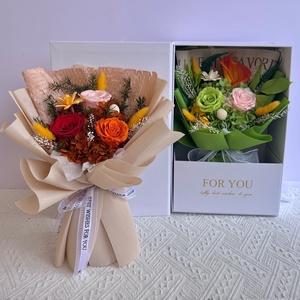 Vente en gros de roses éternelles séchées, bouquet de fleurs naturelles réelles, cadeau fait à la main - Product Image 6