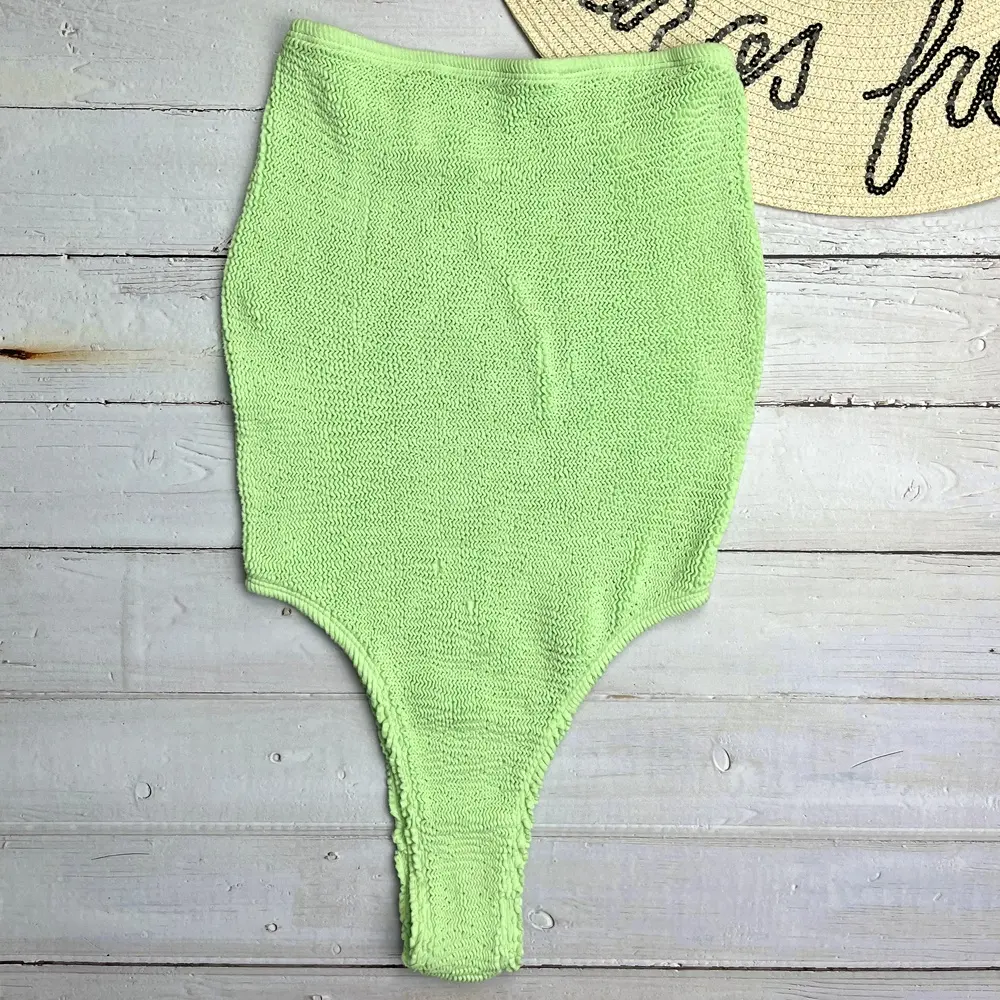 Custom 2023 new design beach Elastic Crinkle Fabric Bikini tube top swimwear bandeau bikini