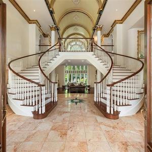 Scala a doppia curvatura per interni di ville di lusso con eleganti gradini in legno <span class=keywords><strong>e</strong></span> struttura metallica personalizzata - Product Image 6