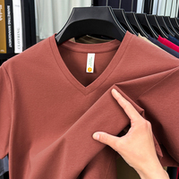 Nouveau T-shirt d'été en coton à col en V pour hommes d'âge moyen, décontracté, respirant, 220g, avec logos imprimés en sérigraphie couleur unie