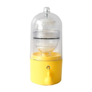 Séparateur d'œufs manuel à manivelle avec corde, outil de cuisine, version jaune et noire motif dessin animé - Product Image 5