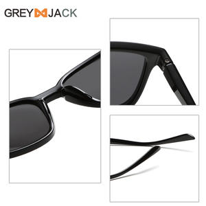 Gafas de Sol Polarizadas Grey Jack, Armazón TR90, Protección UV400, Lentes Fotocromáticas Unisex, Estilo de Conducción con Visión Nocturna - Product Image 2