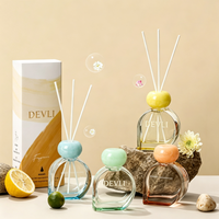 Bouteille en verre carrée de 80 ml pour diffuseur à bâtonnets, avec bouchon à vis couleur macaron, vide, pour aromathérapie, parfum d'ambiance et décoration, sérigraphie