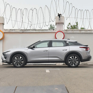 Venta al por mayor 1,6 T 8AT 2WD Gasolina Coche deportivo Hatchback 2023 Dongfeng Citroen <span class=keywords><strong>C5</strong></span> X Gasolina Coche nuevo para la venta Hecho en China - Product Image 3