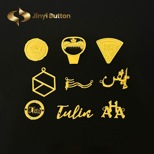 Jinyi nhà máy tùy chỉnh bạc khắc logo dập nổi kim loại Tên tấm nhãn mũ giày túi quần áo trang trí kim loại logo nhãn tag - Product Image 5