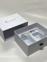 Boîte cadeau coulissante personnalisée avec emballage en carton rigide blanc et insert en mousse protectrice pour bouteilles en verre fragiles