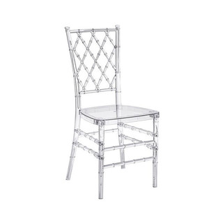 Assemblage de chaises transparentes de style Napoléon pour les lieux d'événements - Product Image 4