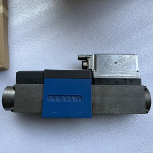 0811404771 4WRPE10E80SJ-2X/G24K0/A1M วาล์วควบคุมทิศทางไฮดรอลิกแบบสัดส่วนสำหรับอุตสาหกรรม - Product Image 1