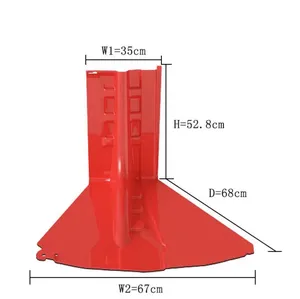 Красный пластиковый противоотвод для защиты от наводнений