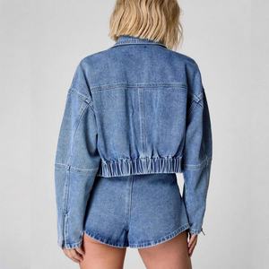 ชุดยีนส์ผู้หญิงคุณภาพสูงขายส่ง เสื้อแจ็คเก็ตเท่สไตล์สตรีท กระโปรงสั้นทรงเอเอวสูง ล้างสีแบบเอซิดวอช ชุดยีนส์สองชิ้นสำหรับผู้หญิง - Product Image 2