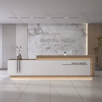 Bureau de réception moderne en bois Style de table à la mode simple pour le bar de l'hôtel, la salle de sport ou la réception de magasin