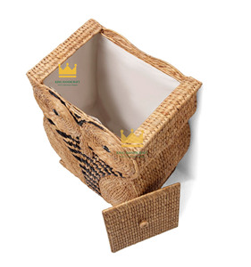 Panier de rangement pour enfants en jacinthe d'eau tressée motif hibou, écologique, pour le linge, exporté du Vietnam - Product Image 4