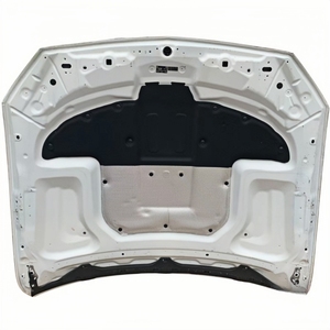 ฝากระโปรงหน้าอะลูมิเนียมสำหรับรถยนต์เมอร์เซเดส-เบนซ์ ซี-คลาส รุ่น W205 C205 ปี 2014-2019  แบบดัดแปลงสำหรับ C63 พร้อมสกรู - Product Image 3