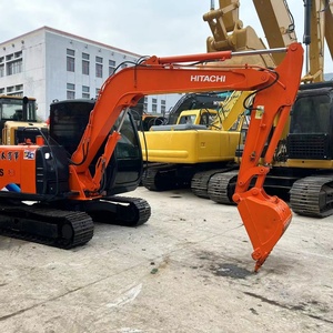 Mini-excavatrice sur chenilles Hitachi Zaxis60 de 6 tonnes, d'occasion, 95% neuve, avec certifications CE/EPA, importée du Japon, à prix réduit, à vendre - Product Image 4