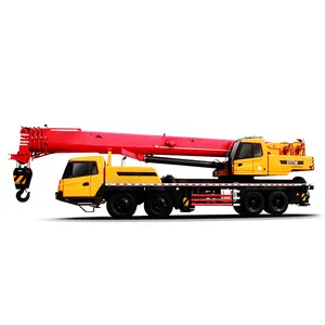 Grue de camion de machines de levage 60 tonnes STC600T5 avec bras hydraulique à vendre