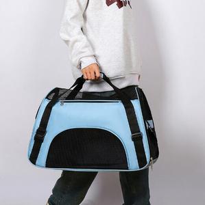 Portable <span class=keywords><strong>chien</strong></span> chat <span class=keywords><strong>sac</strong></span> <span class=keywords><strong>de</strong></span> <span class=keywords><strong>transport</strong></span> Pet chiot sacs <span class=keywords><strong>de</strong></span> voyage maille respirante petit <span class=keywords><strong>chien</strong></span> chat chiens extérieur tente transporteur sortant animaux <span class=keywords><strong>sac</strong></span> à <span class=keywords><strong>main</strong></span> - Product Image 4
