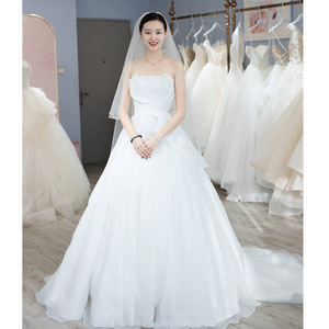 Vestido de Novia sin Tirantes Nuevo Estilo Princesa Delgado con Cola de Hada y Lazo, Velo Nupcial Estilo Mori, Largo hasta el Suelo - Product Image 3