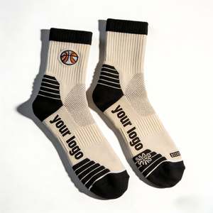 Calcetines <span class=keywords><strong>de</strong></span> Baloncesto Pro Elite Personalizados con Letras, Antideslizantes, con Soporte <span class=keywords><strong>de</strong></span> Talón <span class=keywords><strong>de</strong></span> Silicona, para Juegos Juveniles, Muestra Gratis Disponible - Product Image 2
