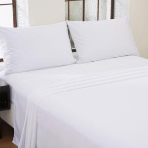 Juego <span class=keywords><strong>de</strong></span> <span class=keywords><strong>sábanas</strong></span> <span class=keywords><strong>de</strong></span> ropa <span class=keywords><strong>de</strong></span> cama personalizado al por mayor para hoteles, hospitales, apartamentos, cama ajustada tejida con patrón sólido <span class=keywords><strong>de</strong></span> algodón y poliéster liso barata - Product Image 1