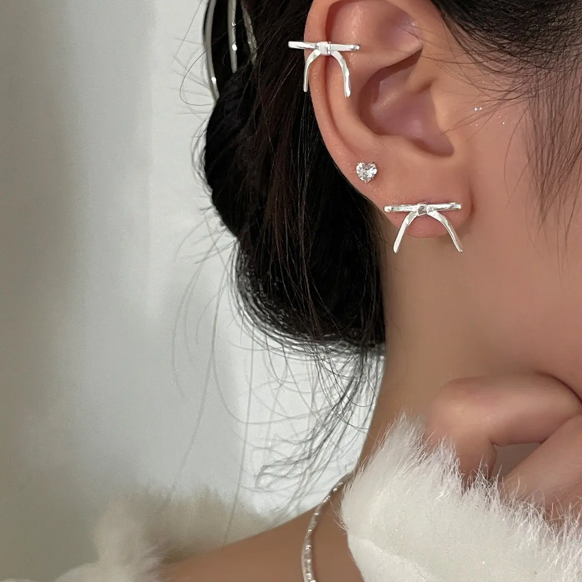 Joyería de moda 925 plata esterlina mariposa nudo oreja Clip brazalete pendiente arco diseño Stud pendientes para mujer