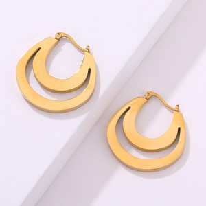 Pendientes geométricos únicos de <span class=keywords><strong>plata</strong></span> y oro para mujer, acero inoxidable, envío directo, corazón, estrella, triángulo, aro, diseño exagerado - Product Image 2