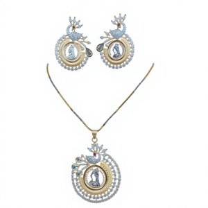 Ensemble collier et boucles d'oreilles religieux plaqué or, élégant, serti de zirconiums cubiques, motif floral, pour femme, bijoux de mariage - Product Image 2
